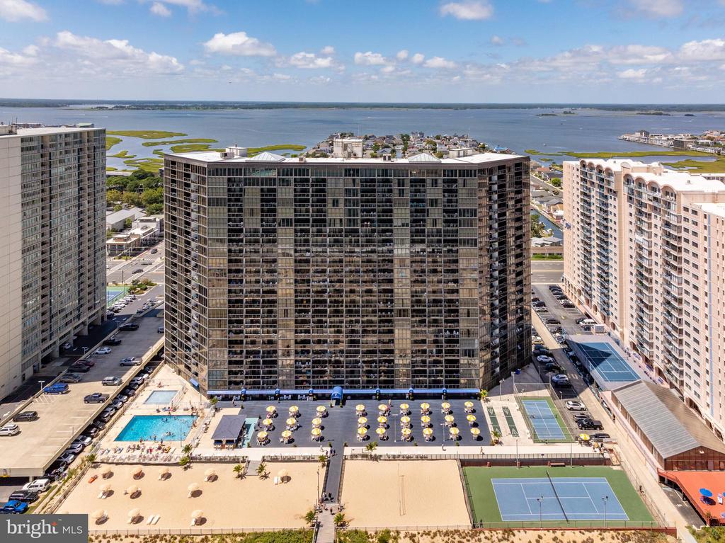 10900 COASTAL HIGHWAY Unit: 1712