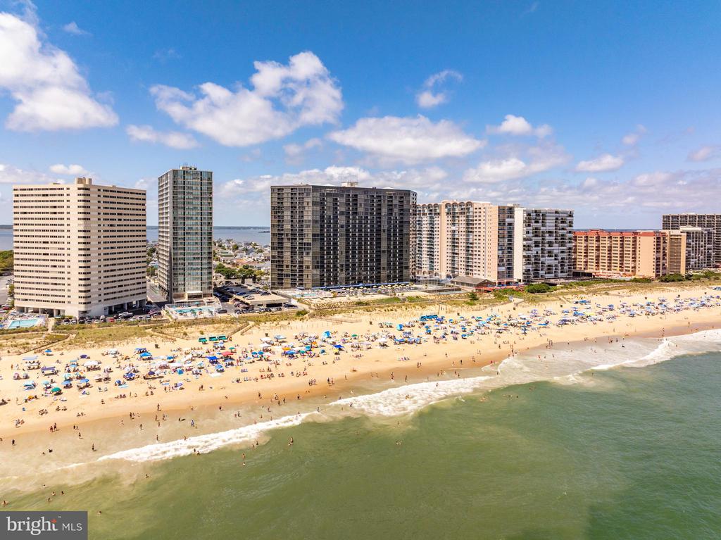 10900 COASTAL HIGHWAY Unit: 1712