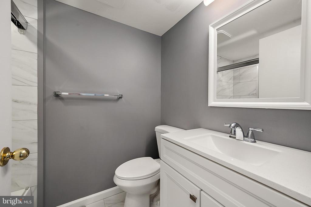 10900 COASTAL HIGHWAY Unit: 1712