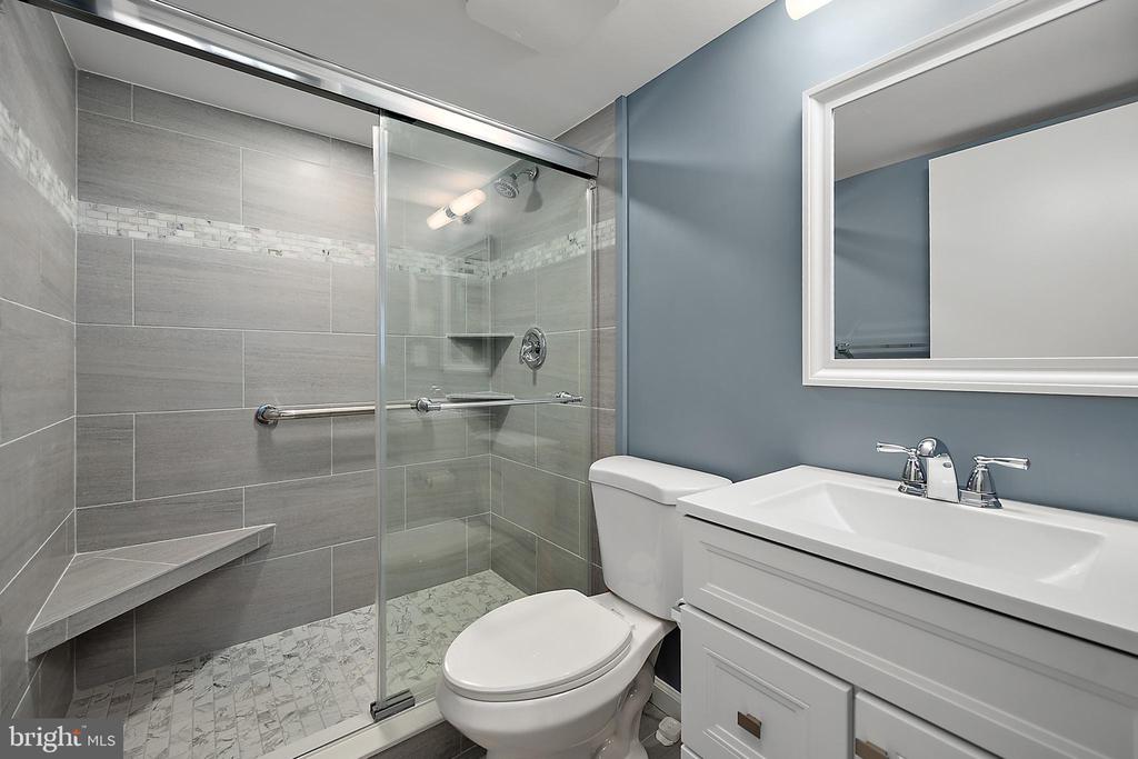 10900 COASTAL HIGHWAY Unit: 1712