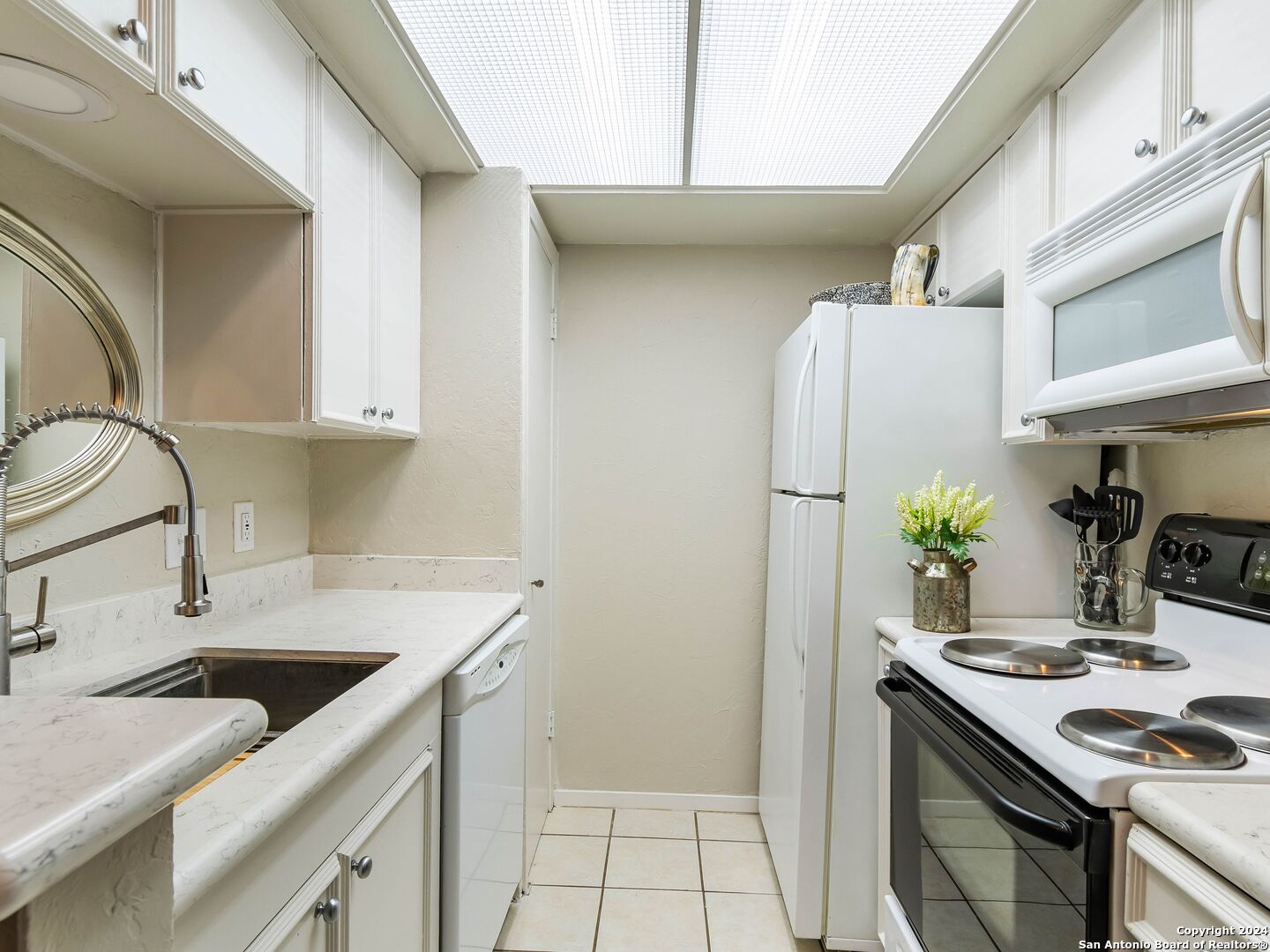 66 BREES BLVD 26B