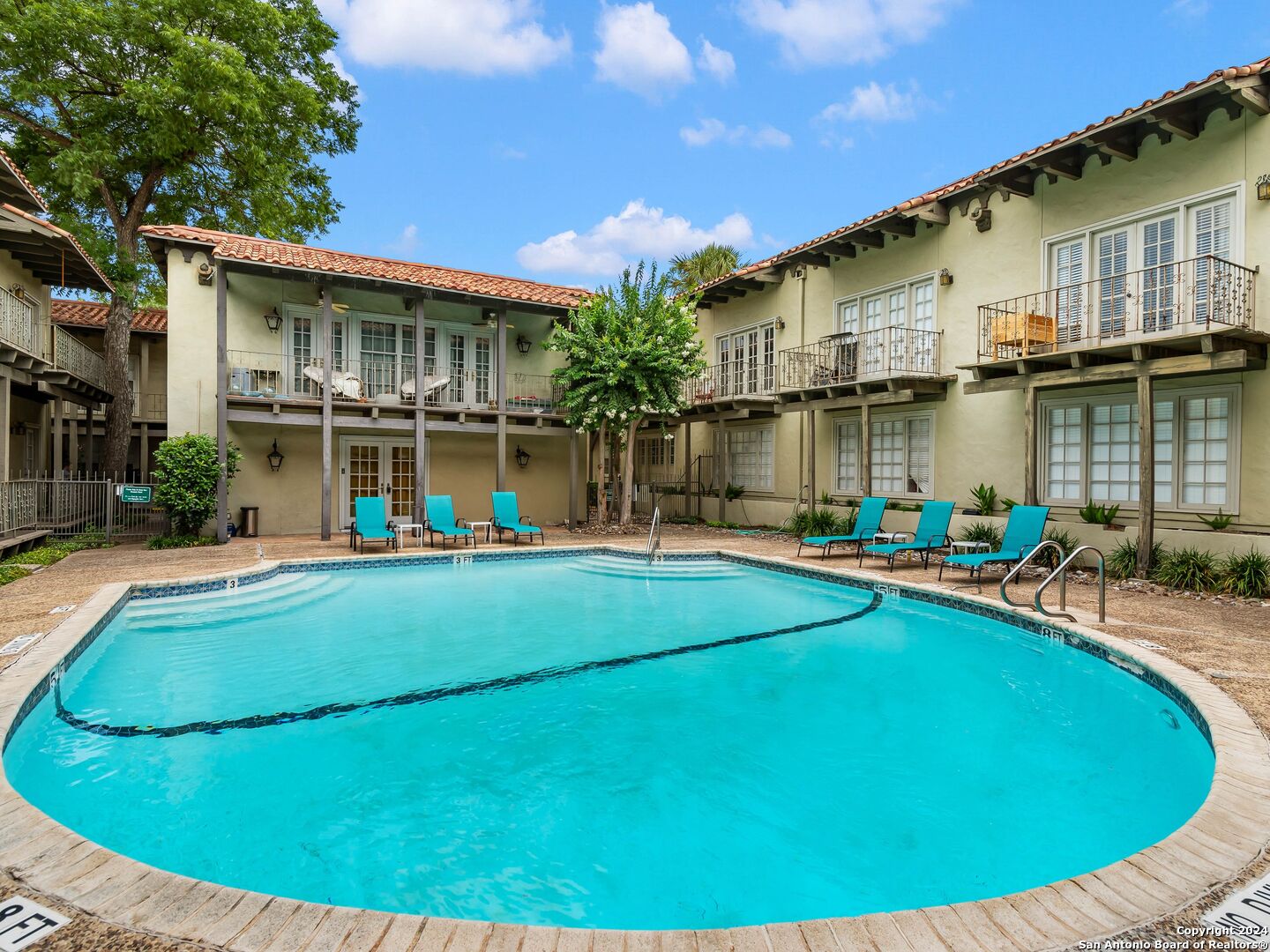 66 BREES BLVD 26B