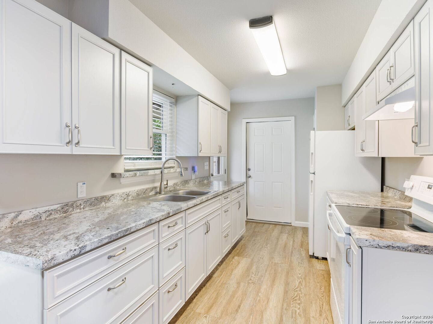 314 ARTEMIS DR