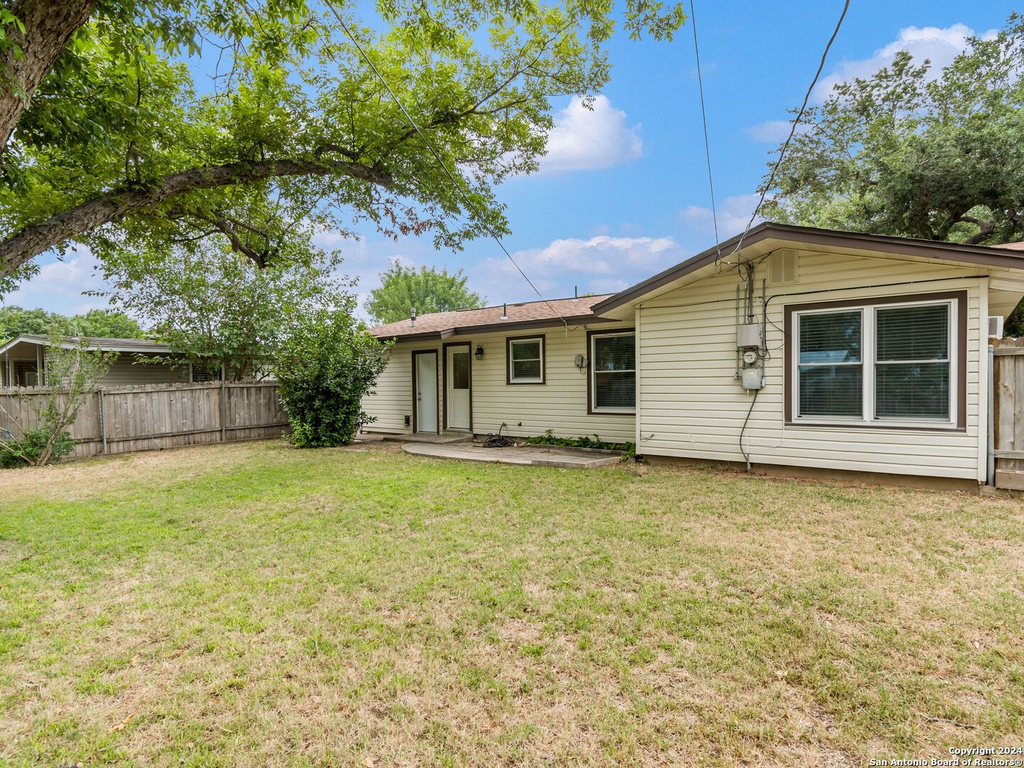 314 ARTEMIS DR