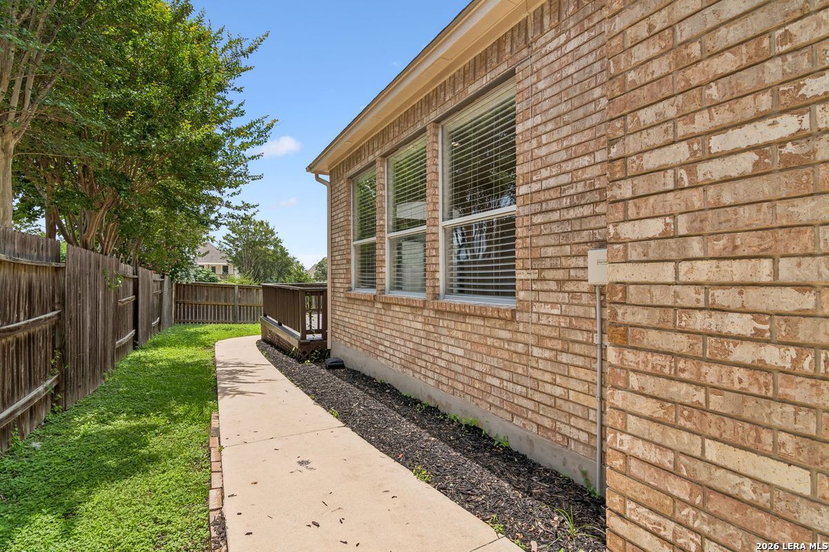 24934 CRESCENT TRCE