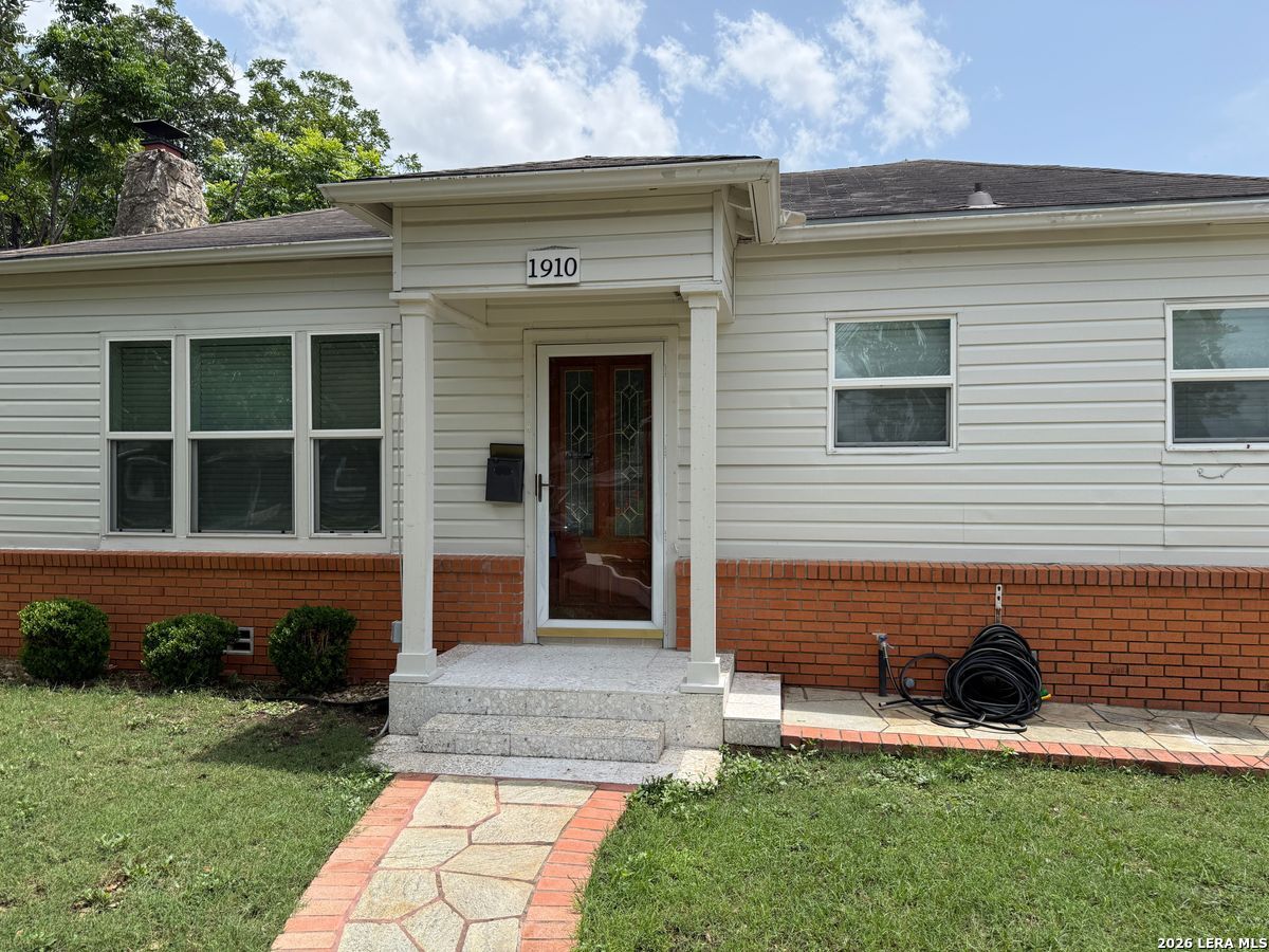 1910 MCKINLEY AVE