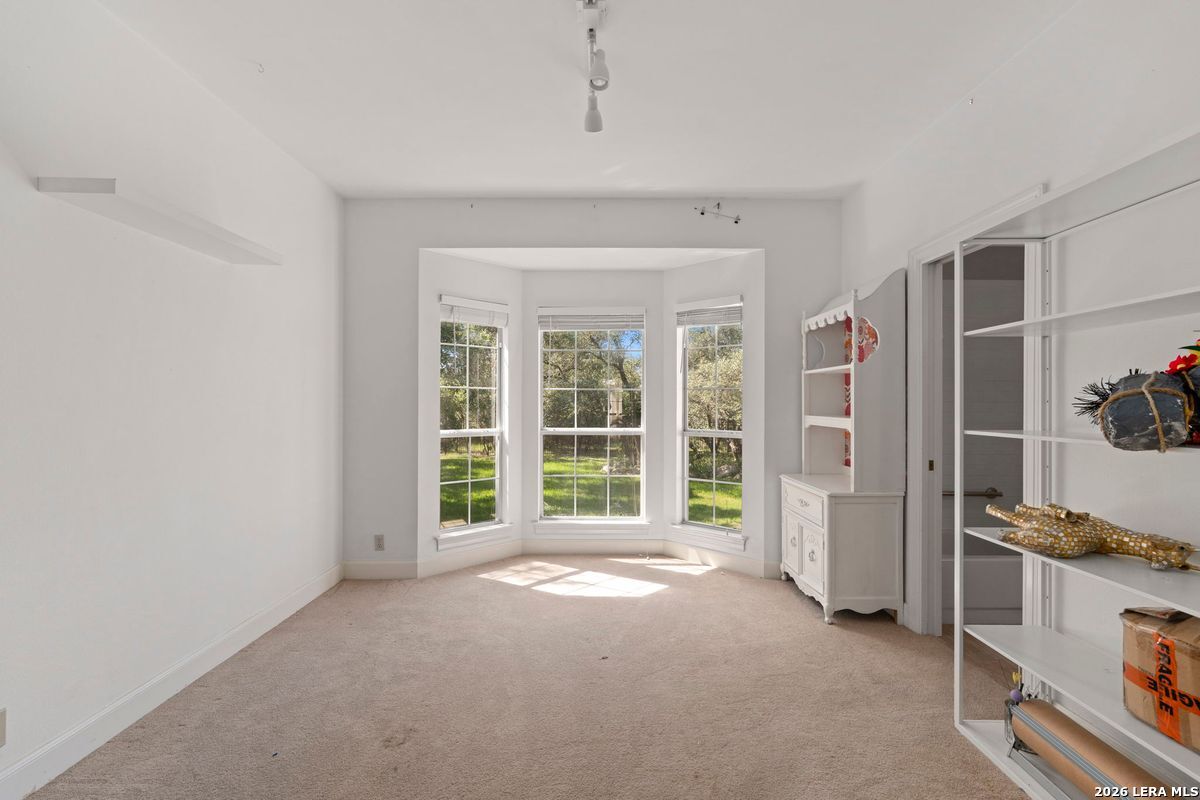 5 REMINGTON CIR