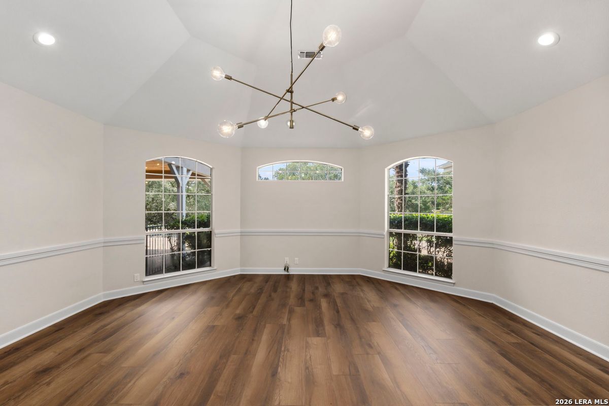 5 REMINGTON CIR