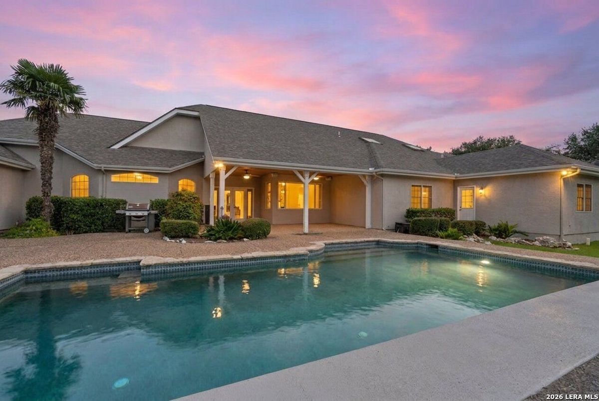 5 REMINGTON CIR