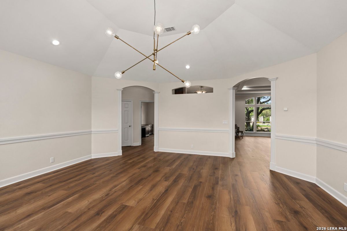 5 REMINGTON CIR
