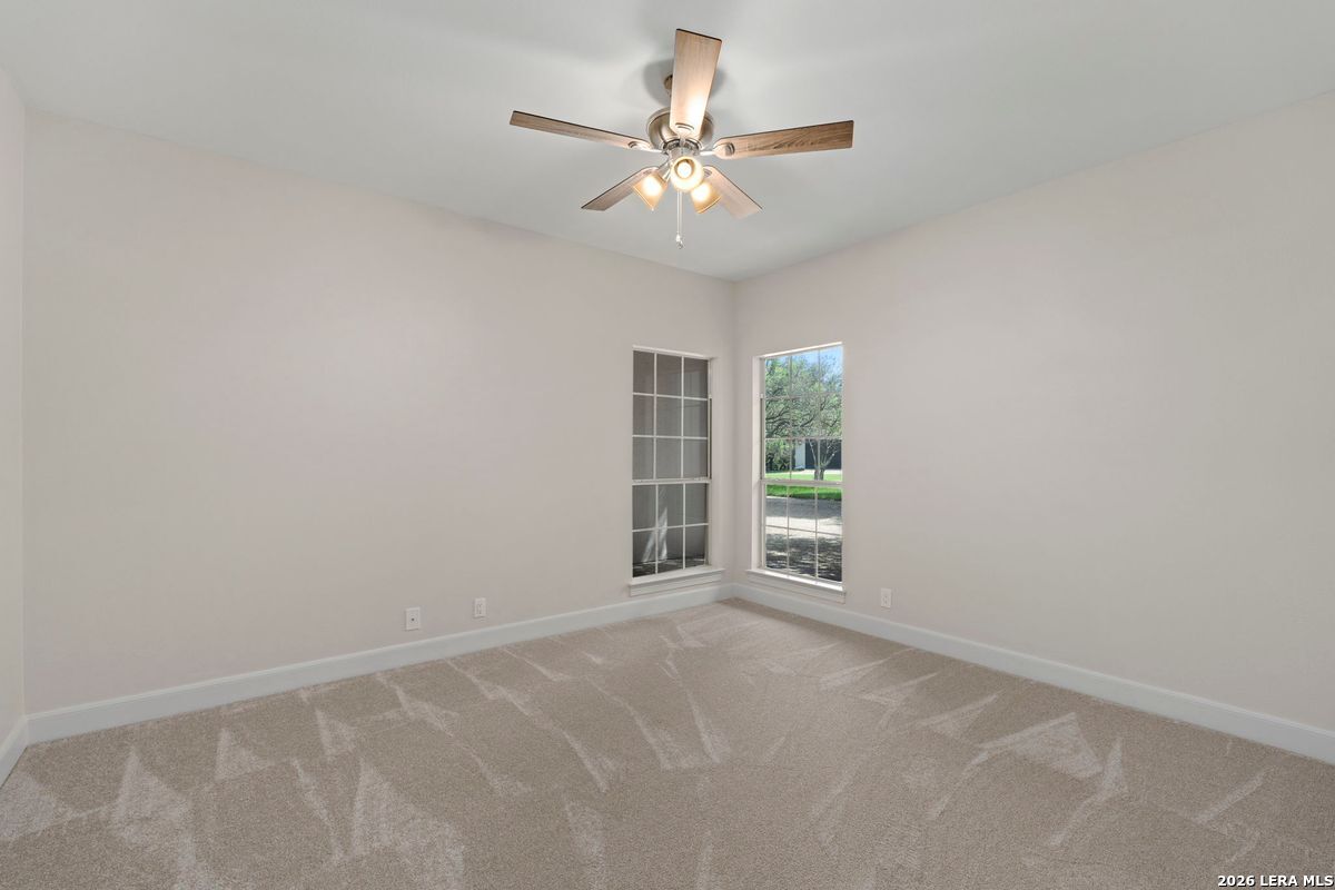 5 REMINGTON CIR