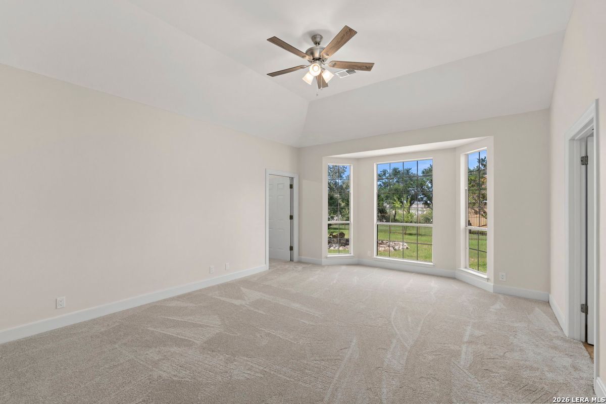 5 REMINGTON CIR