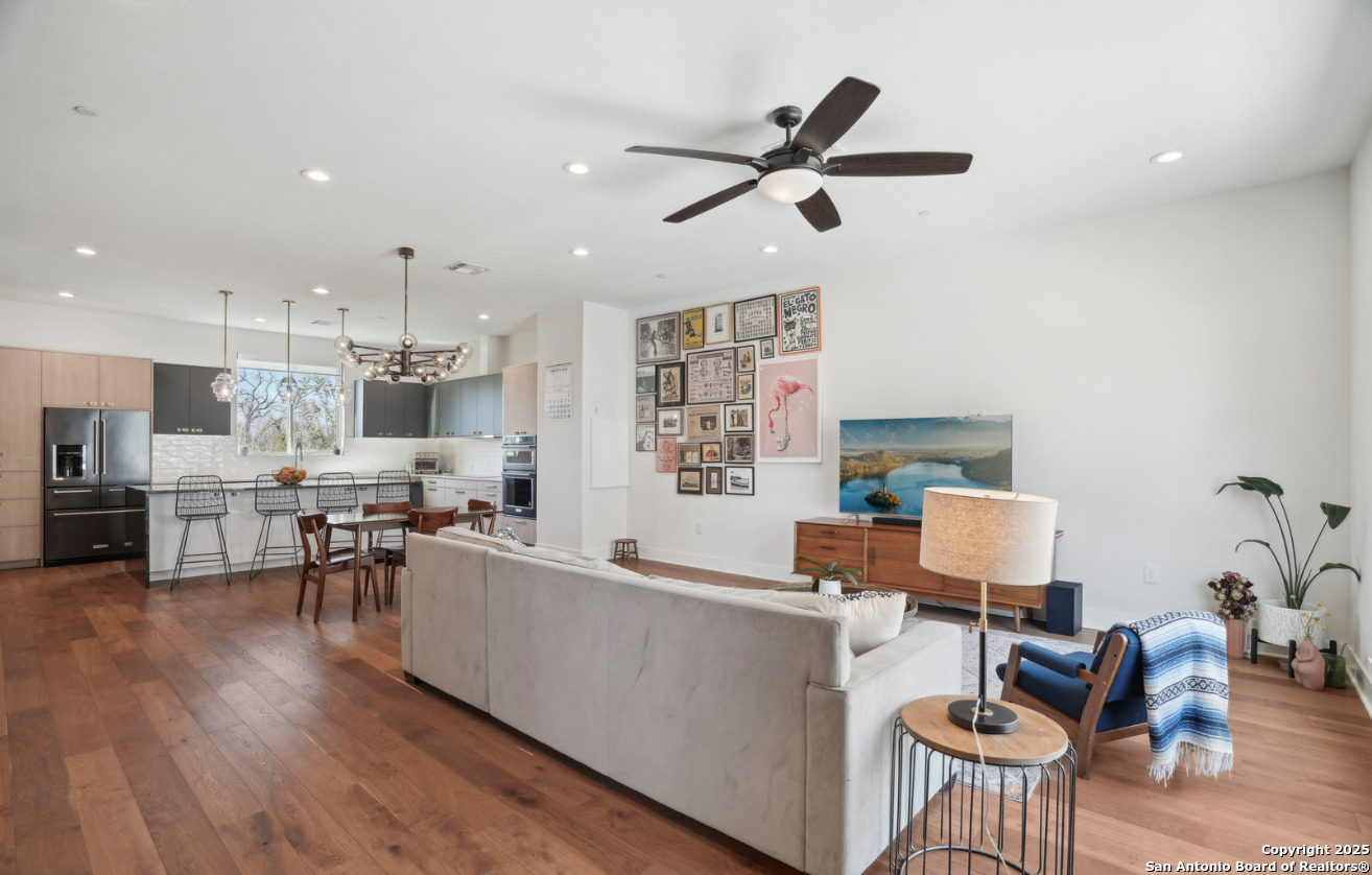310 Clay Unit: BLDG 11