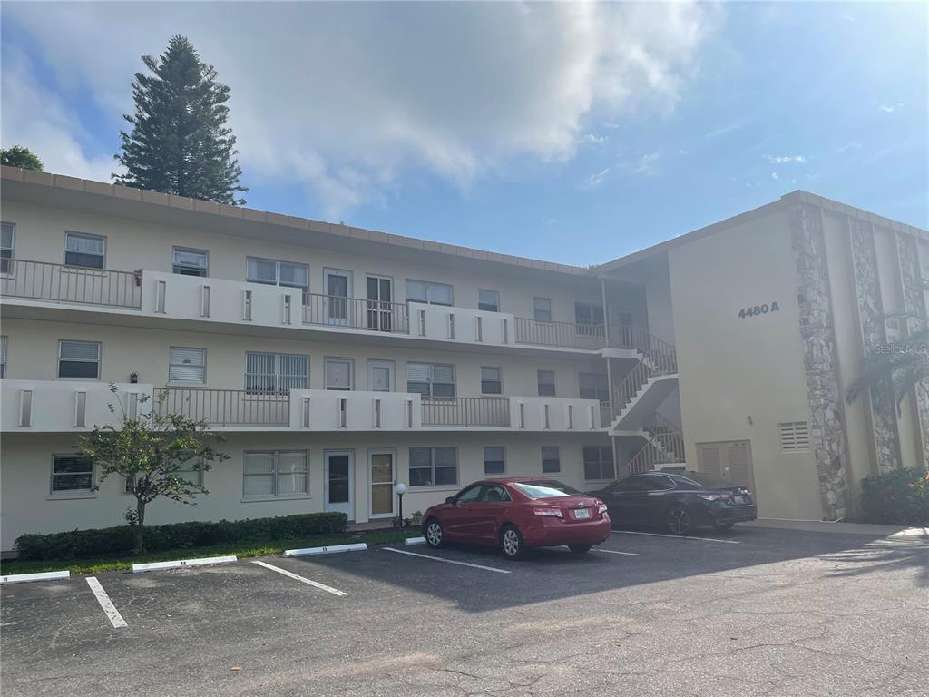 4480 IRONWOOD CIR #109A