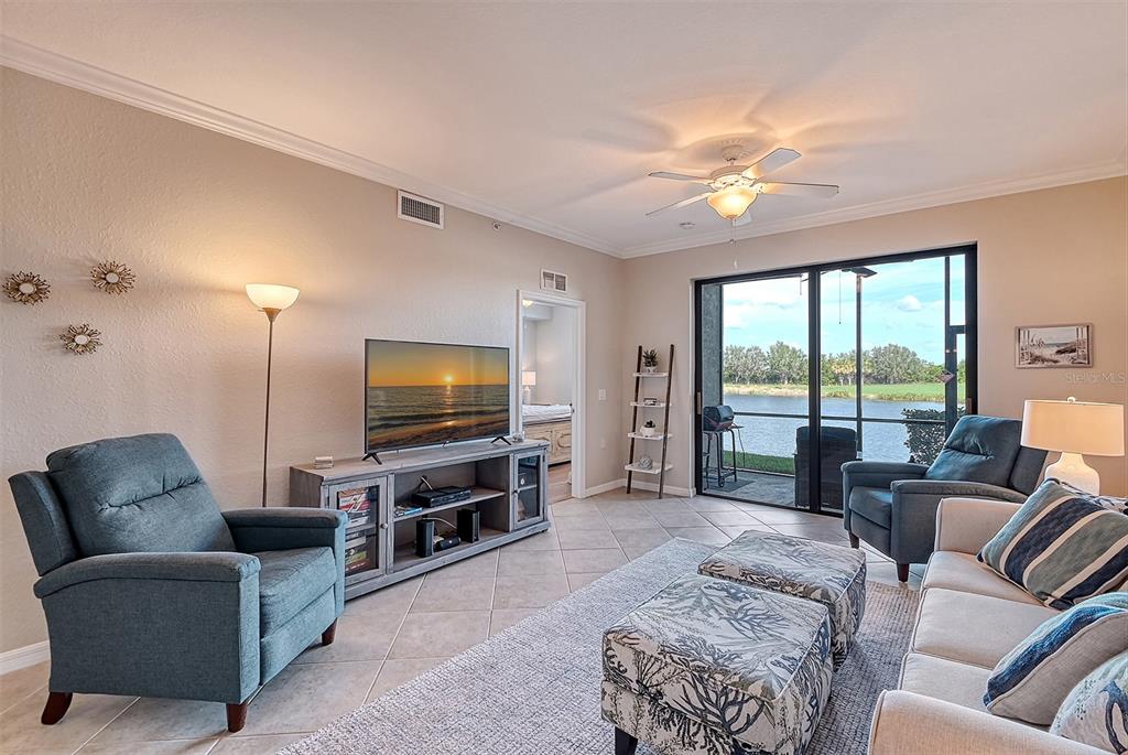 7015 RIVER HAMMOCK DR #104