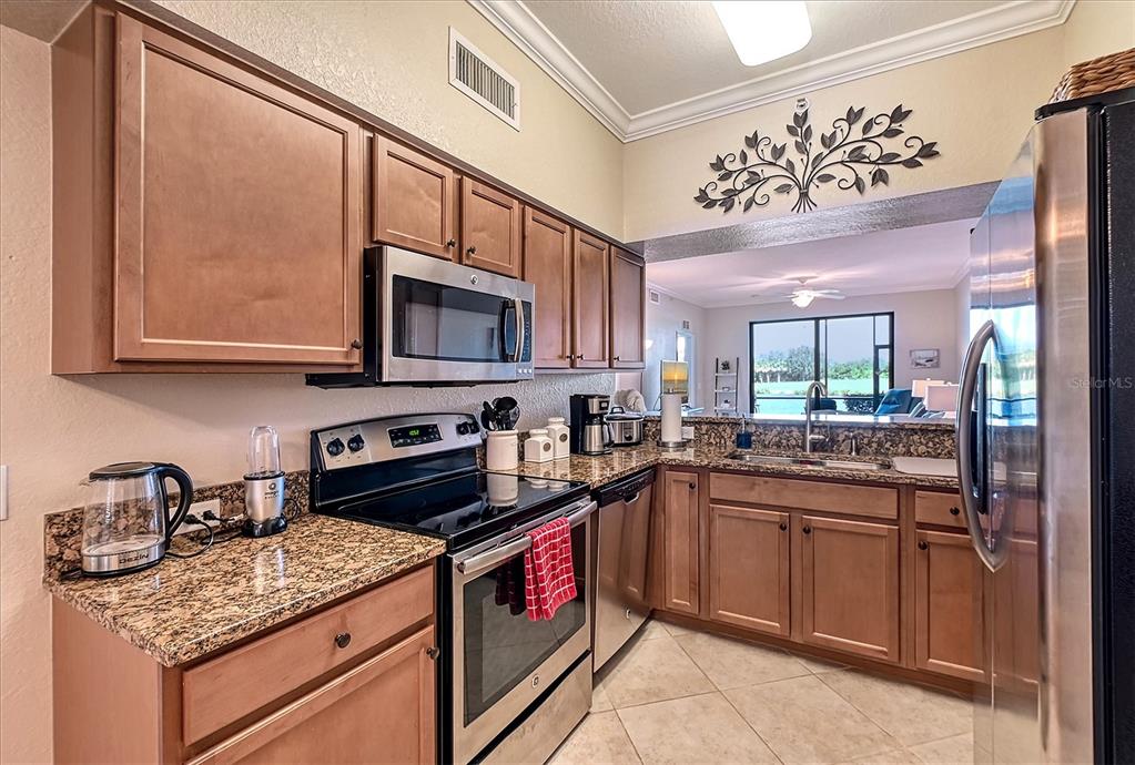 7015 RIVER HAMMOCK DR #104