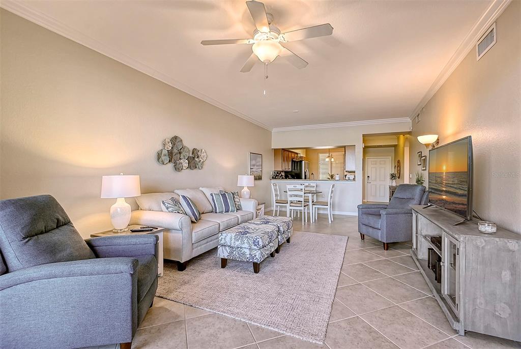 7015 RIVER HAMMOCK DR #104