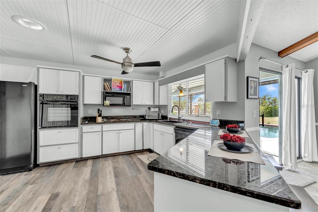 9869 GULFSTREAM BLVD