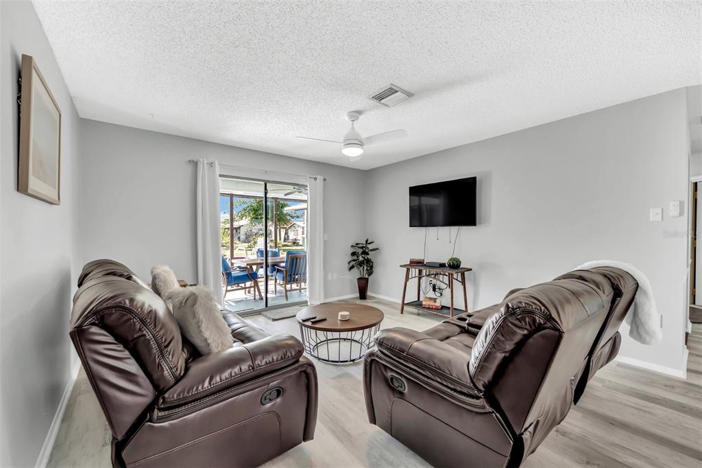 9869 GULFSTREAM BLVD