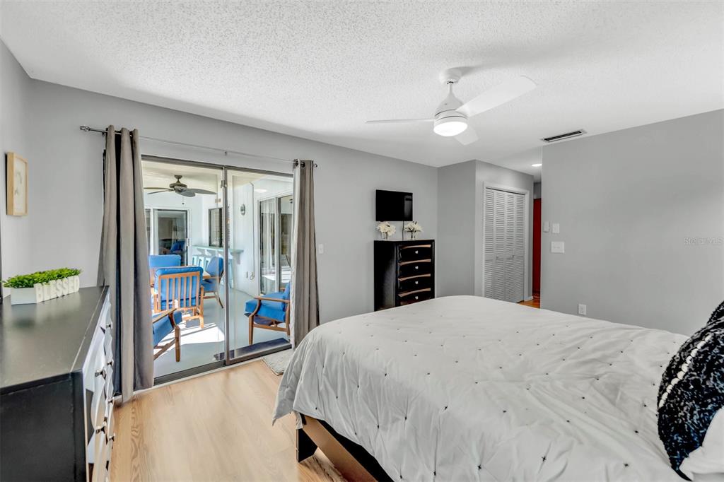 9869 GULFSTREAM BLVD