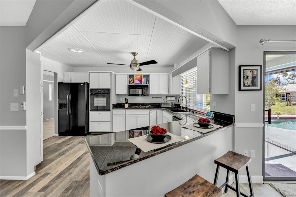 9869 GULFSTREAM BLVD