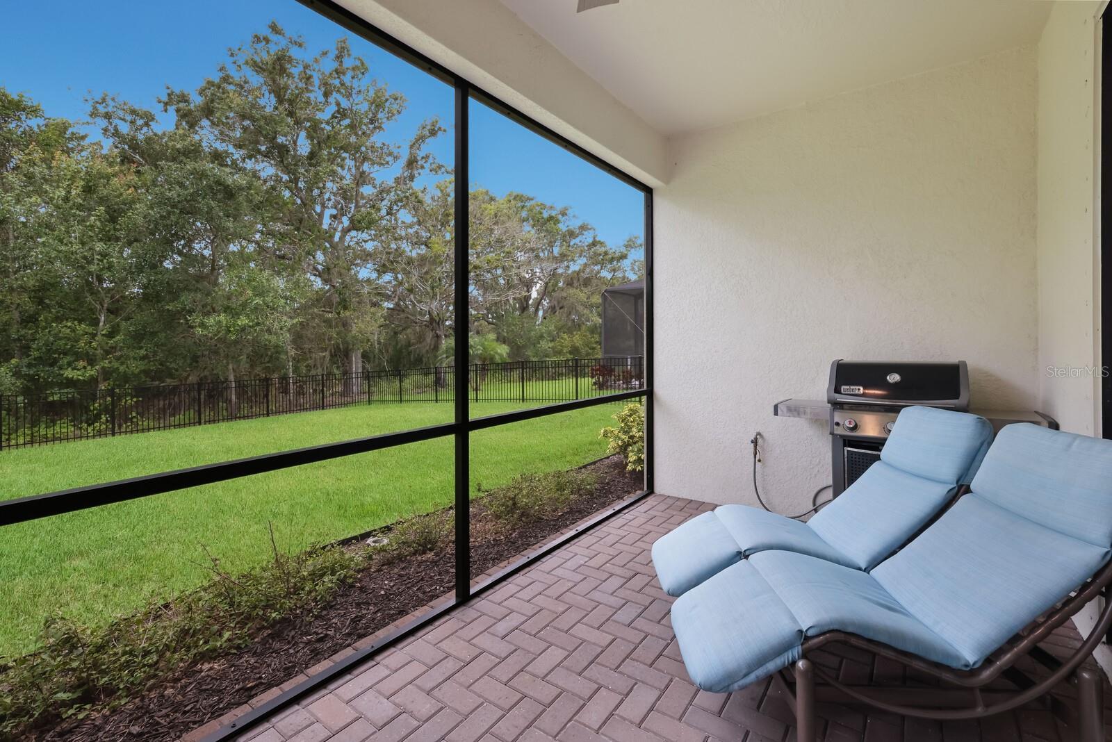 2124 WOODLEAF HAMMOCK CT