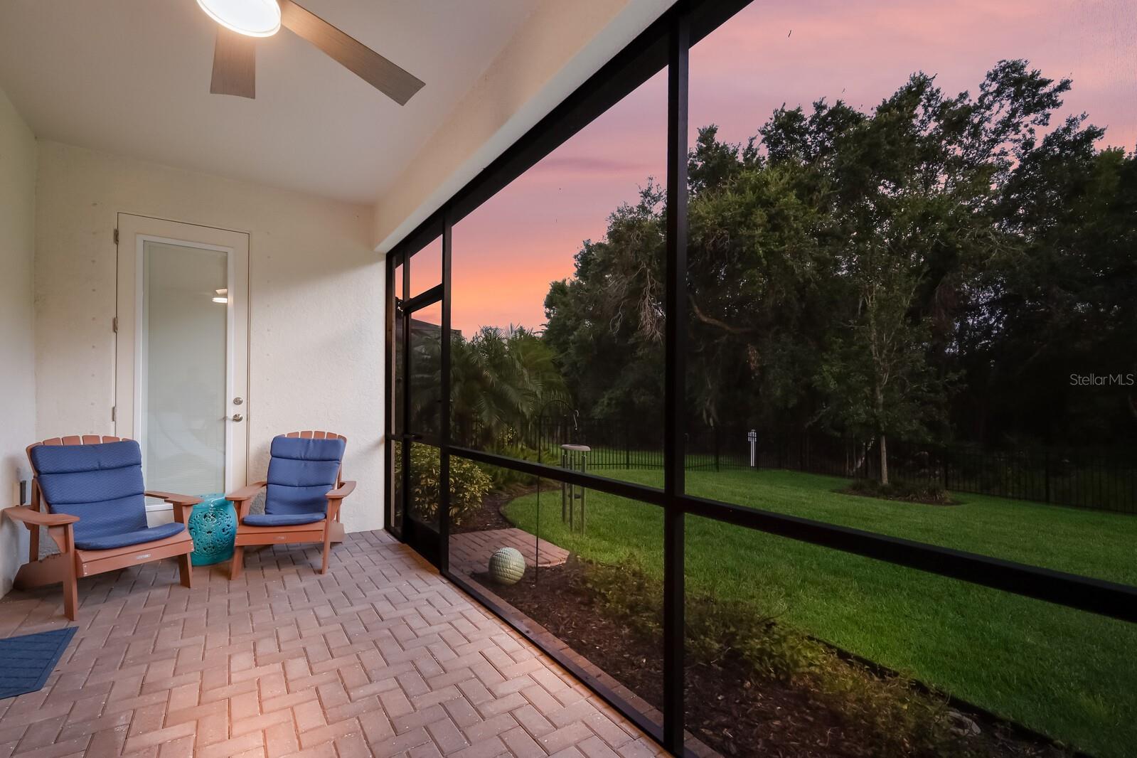 2124 WOODLEAF HAMMOCK CT