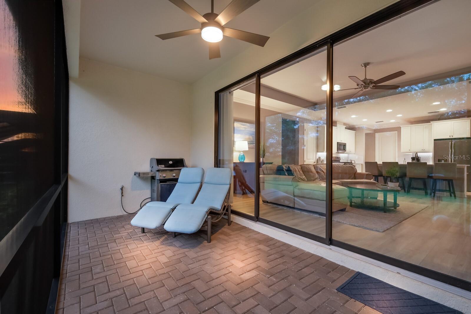 2124 WOODLEAF HAMMOCK CT