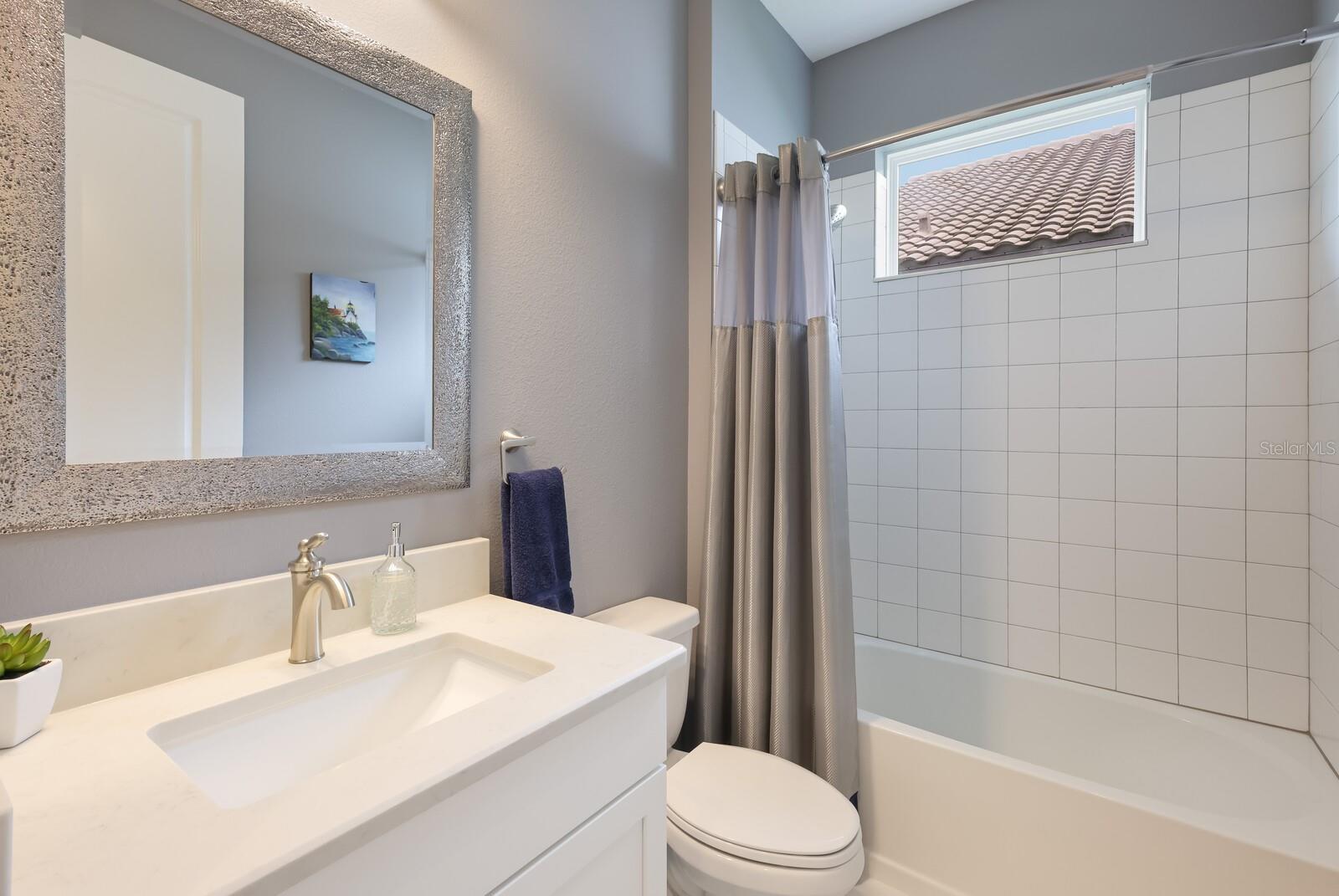 2124 WOODLEAF HAMMOCK CT