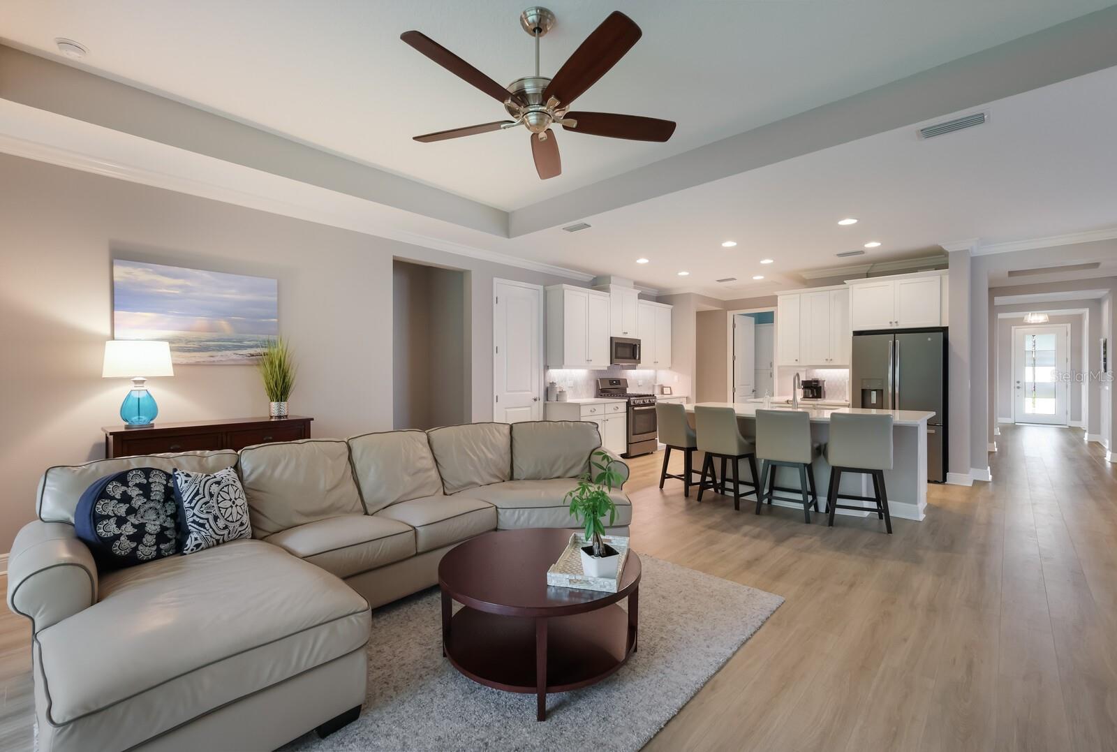 2124 WOODLEAF HAMMOCK CT