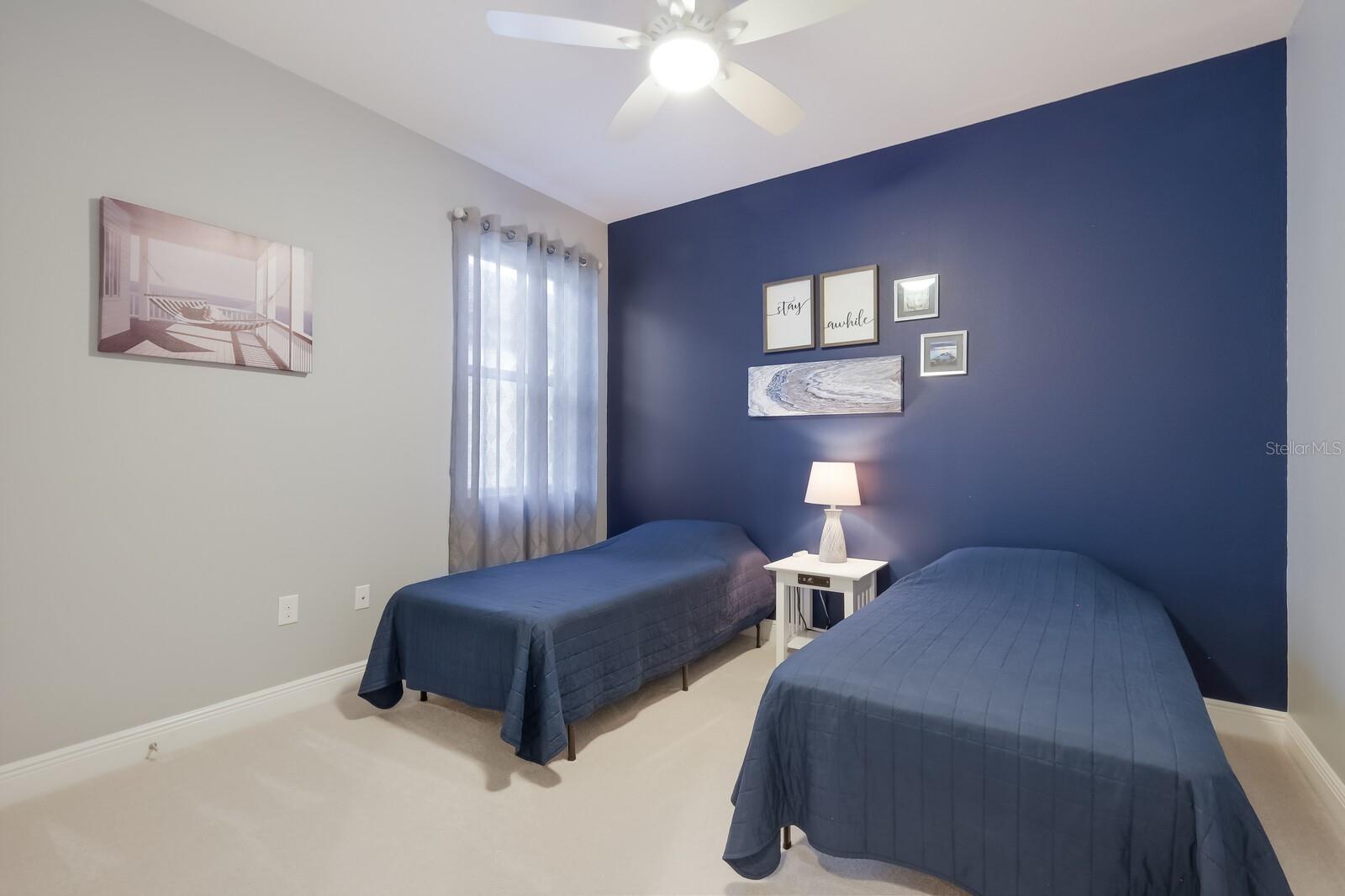 2124 WOODLEAF HAMMOCK CT