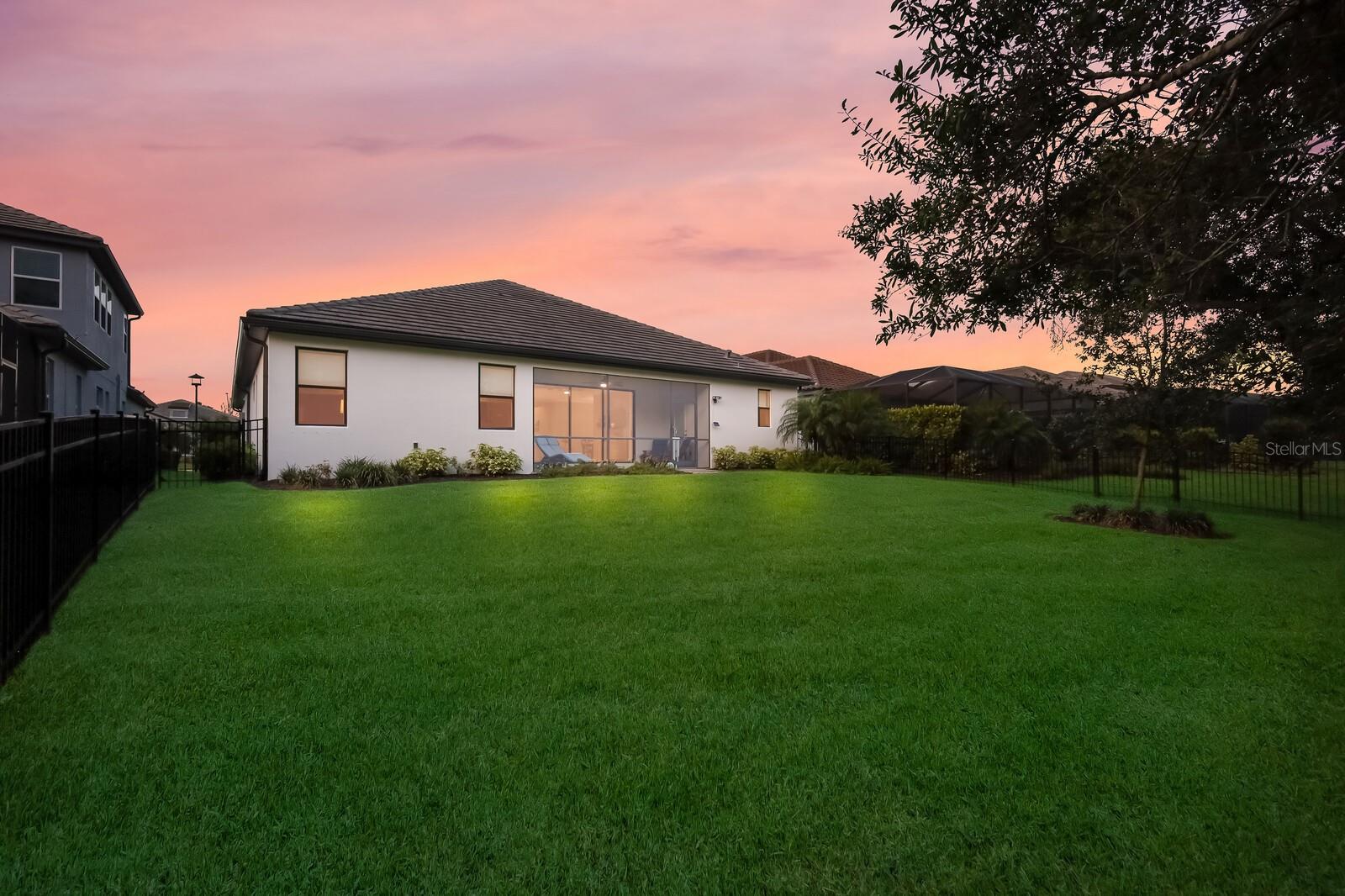 2124 WOODLEAF HAMMOCK CT