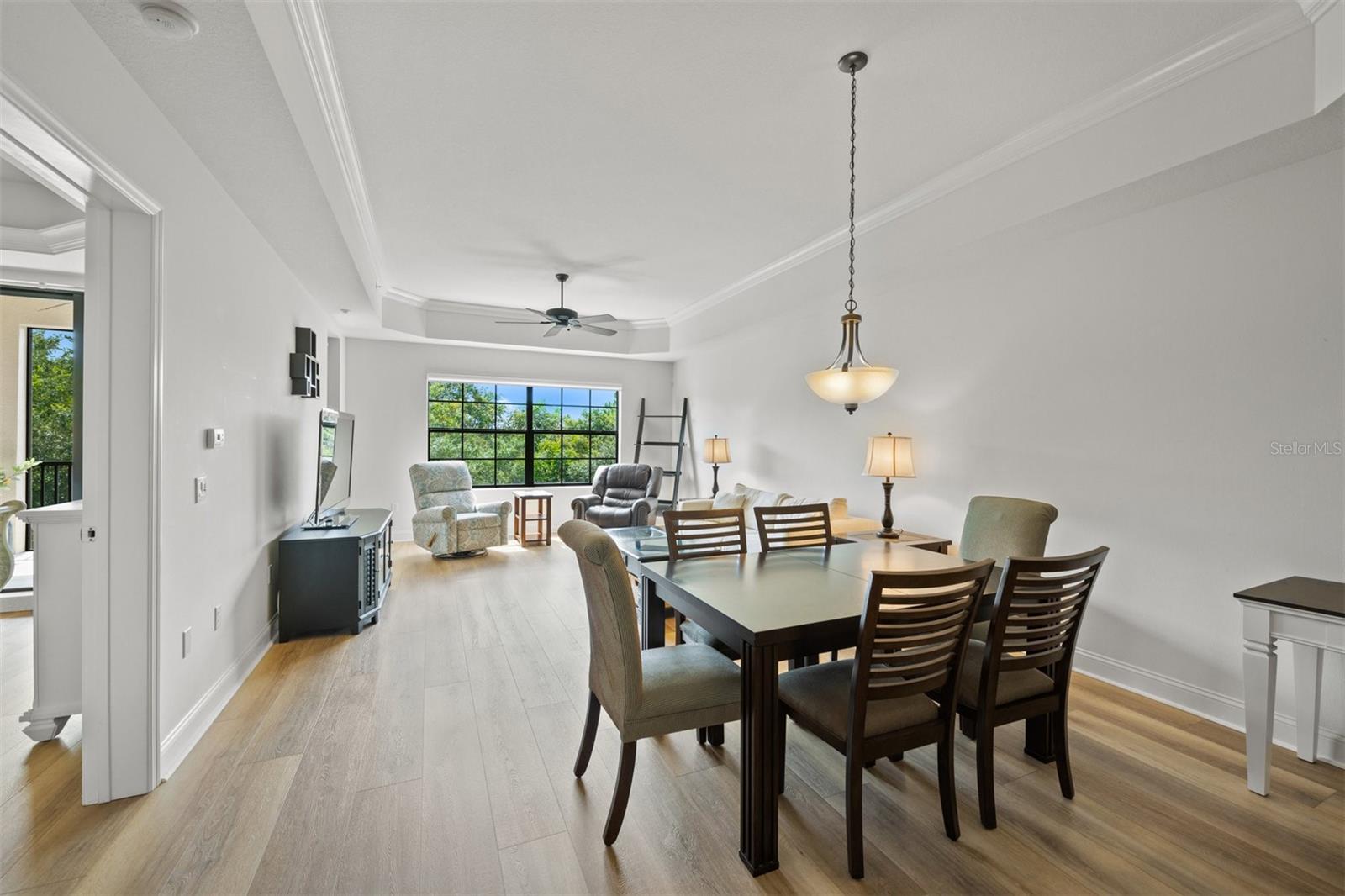 7710 LAKE VISTA CT #302