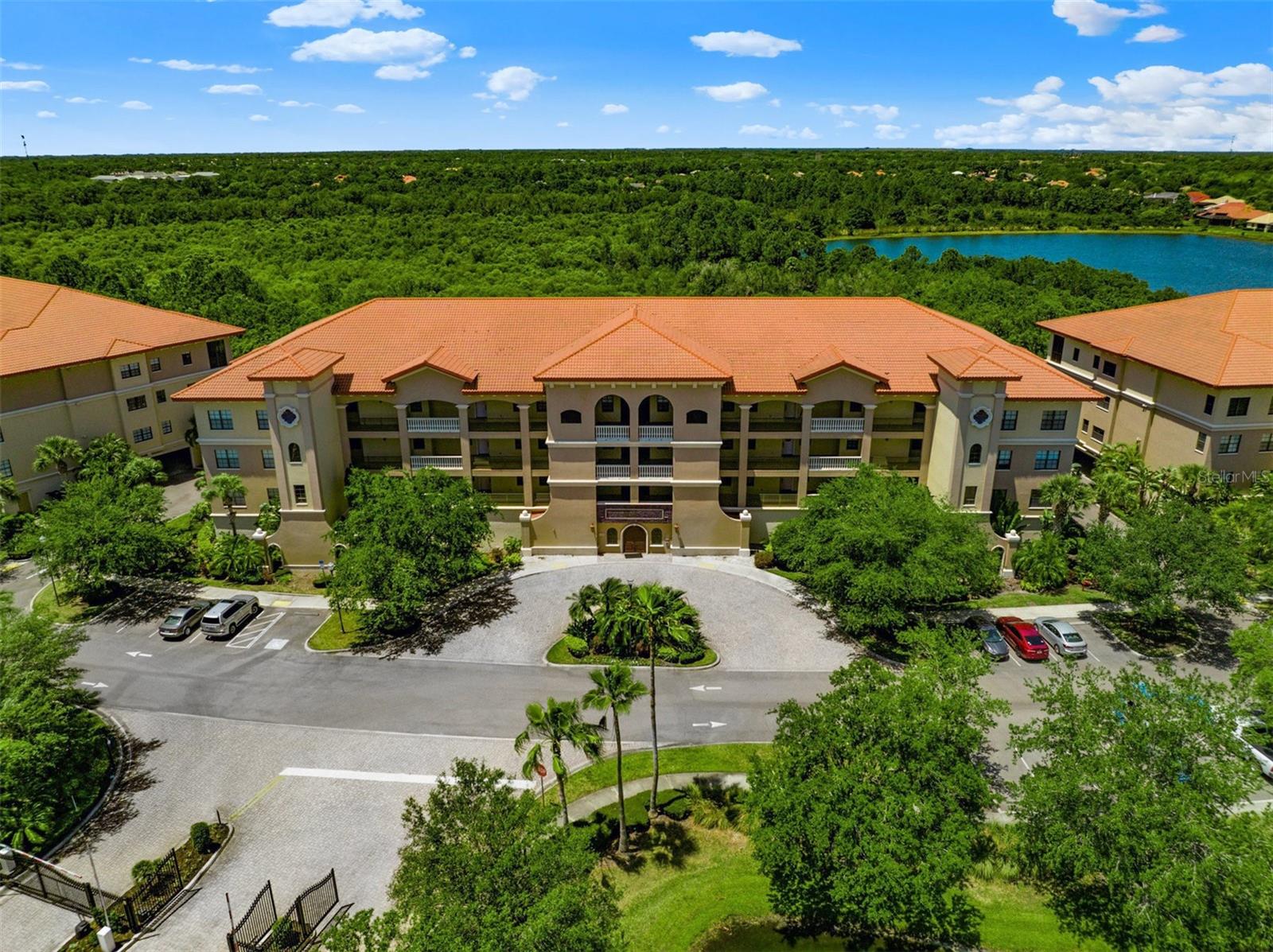 7710 LAKE VISTA CT #302