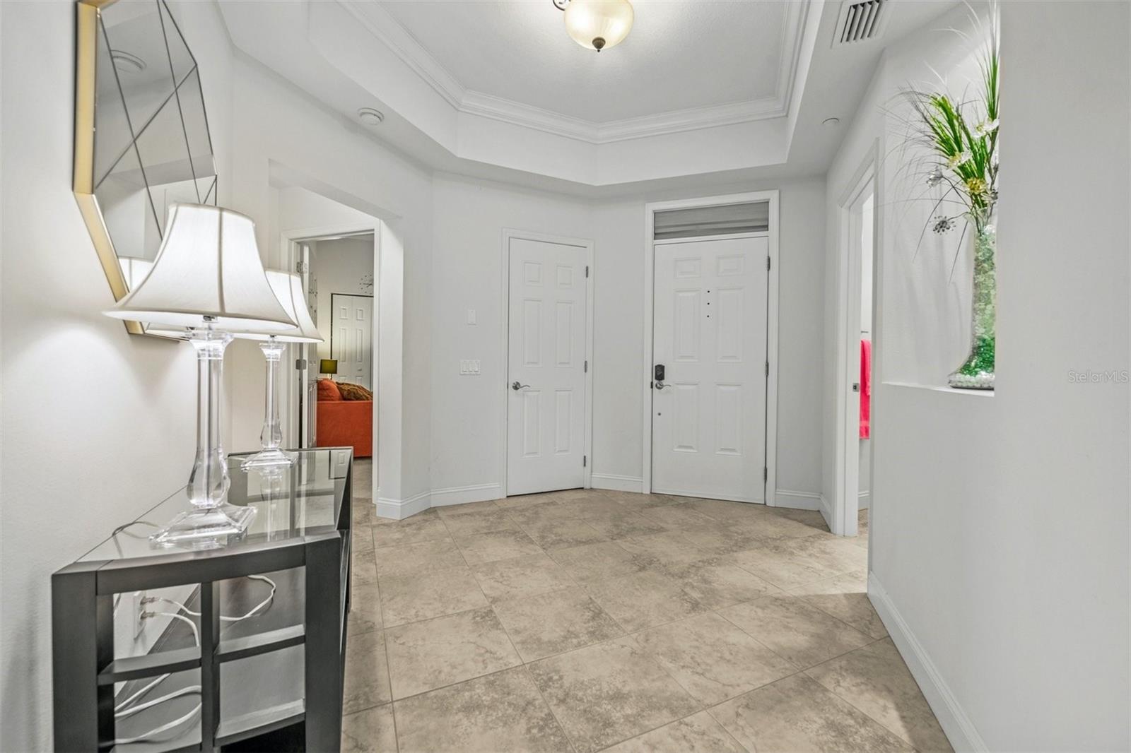 7710 LAKE VISTA CT #302