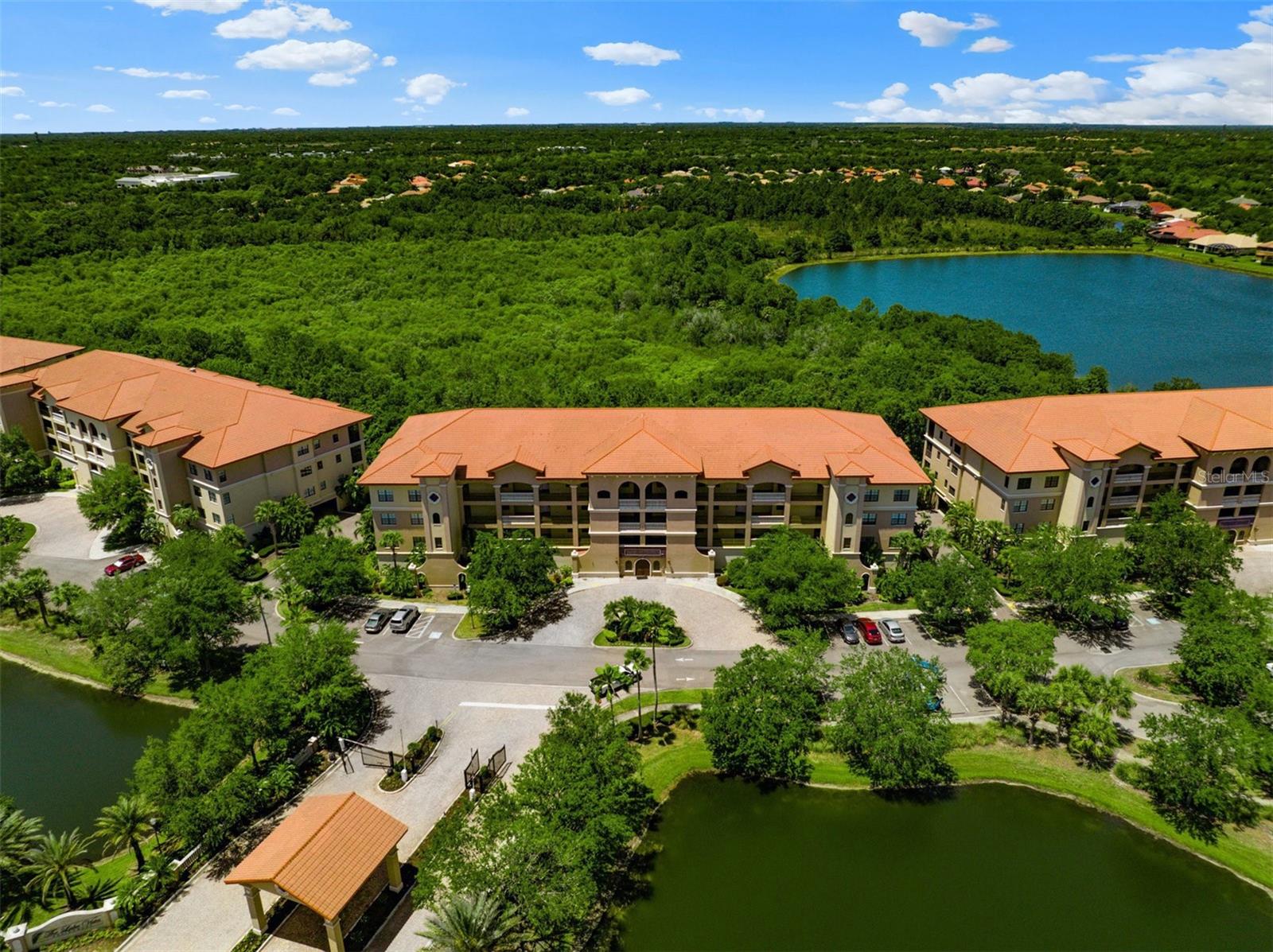 7710 LAKE VISTA CT #302