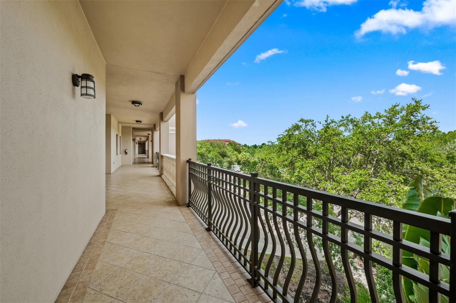 7710 LAKE VISTA CT #302