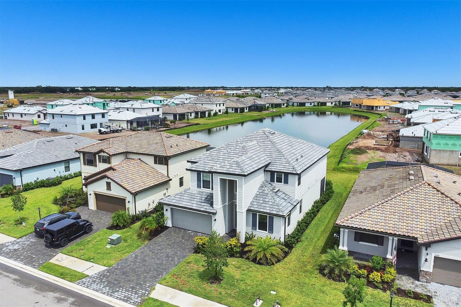 15527 ISLANDWALK AVE