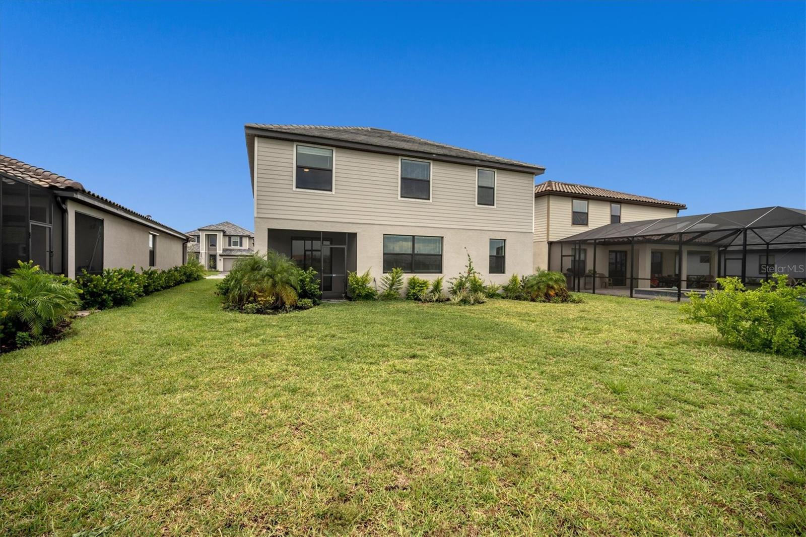 15527 ISLANDWALK AVE