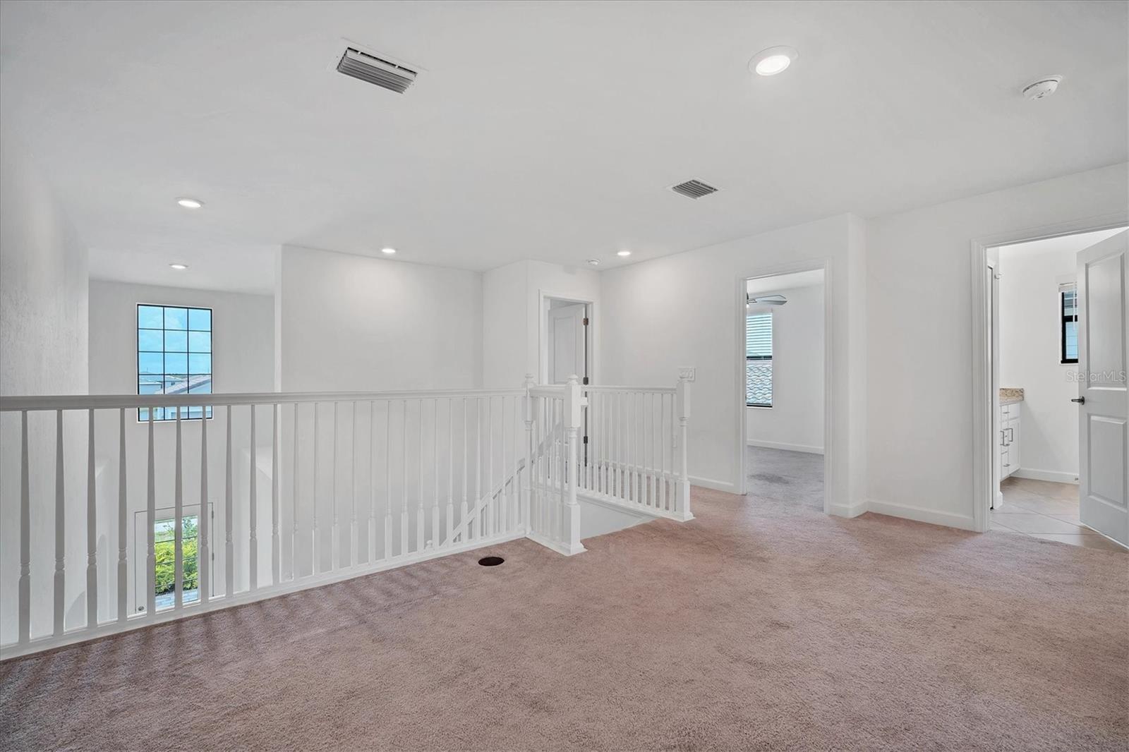 15527 ISLANDWALK AVE