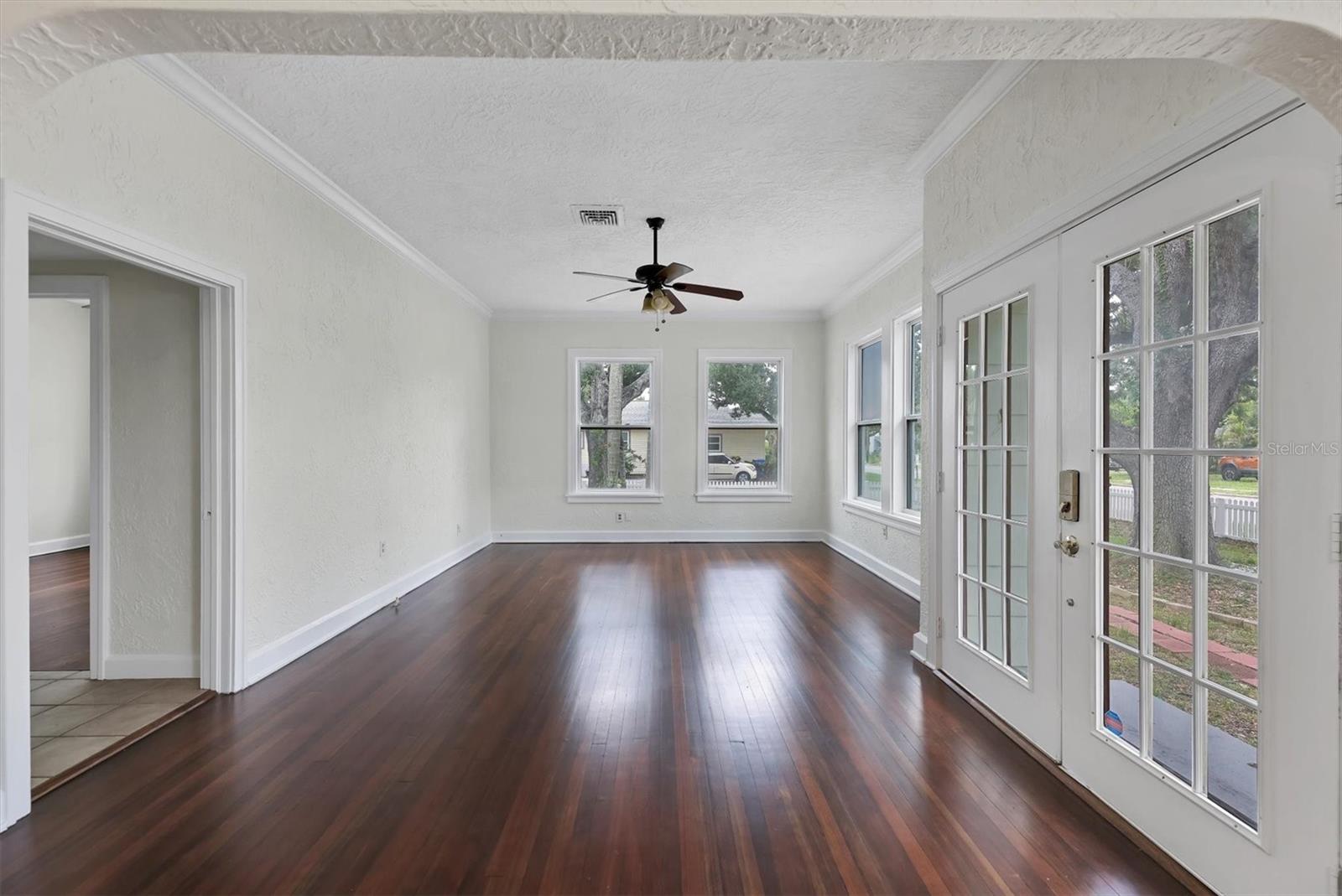 2906 9TH AVE W
