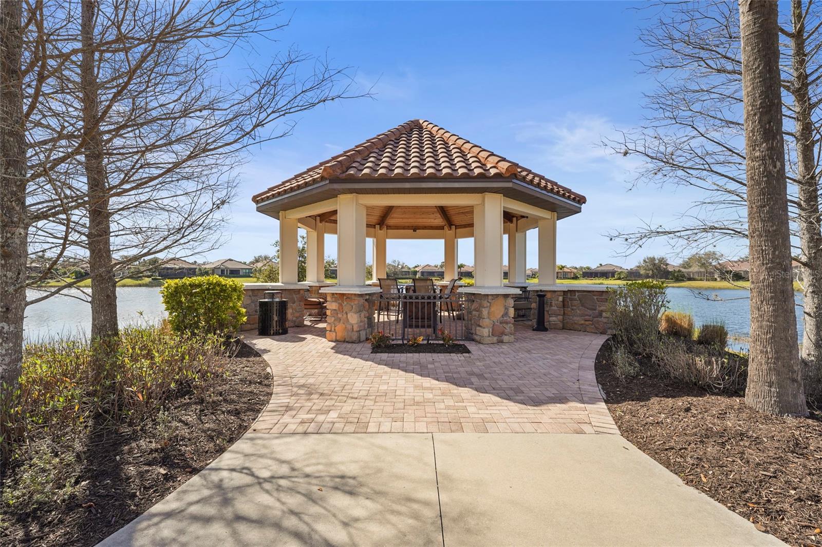 12749 DEL CORSO LOOP