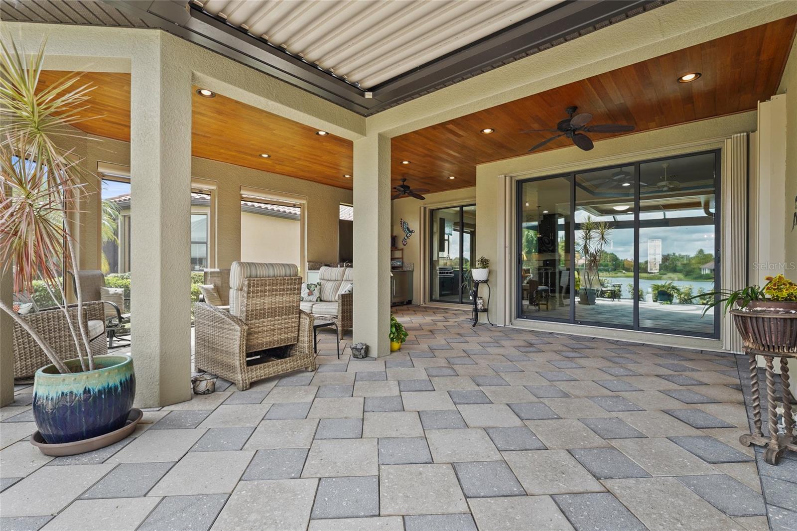 12749 DEL CORSO LOOP