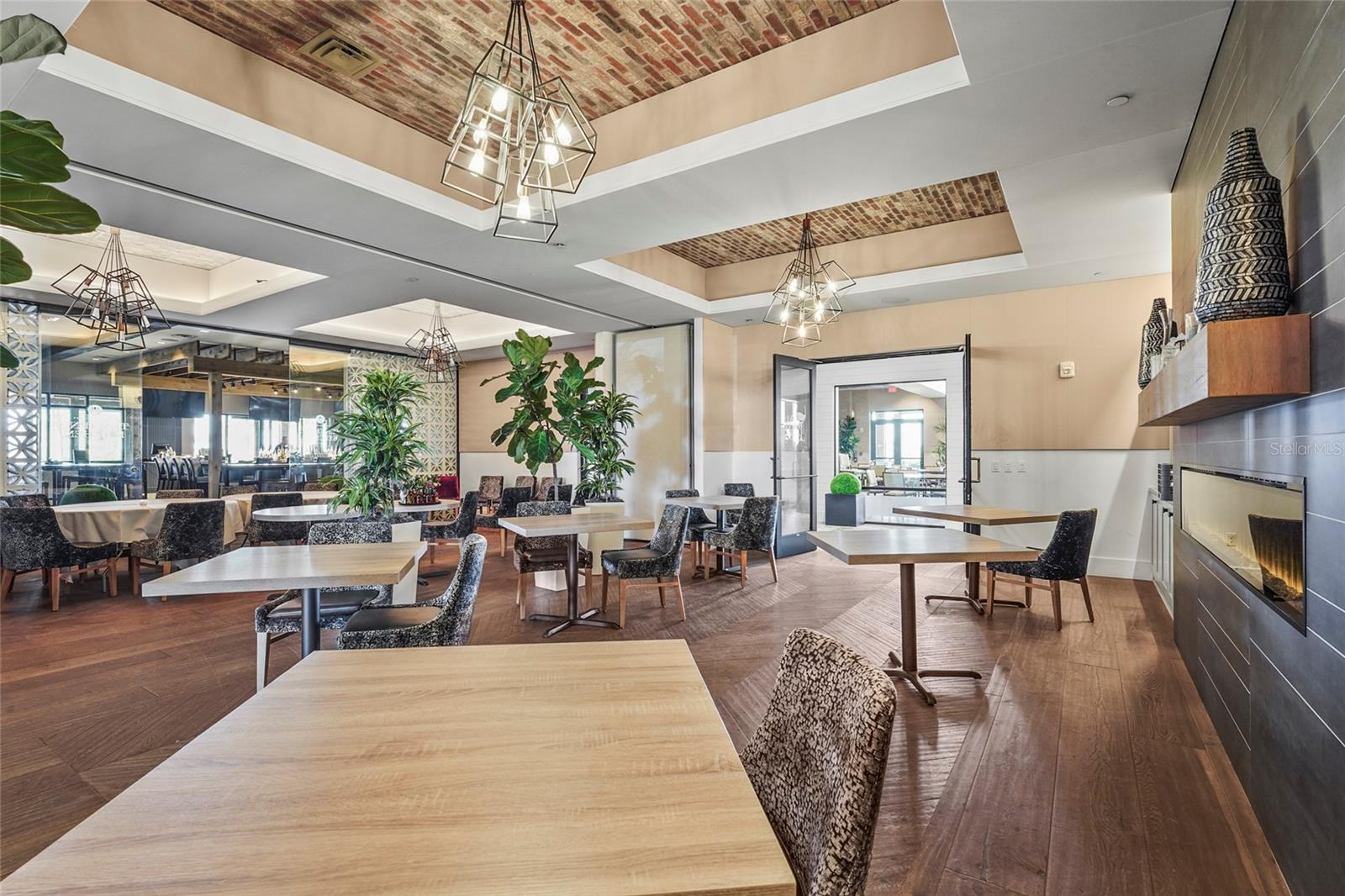 12749 DEL CORSO LOOP