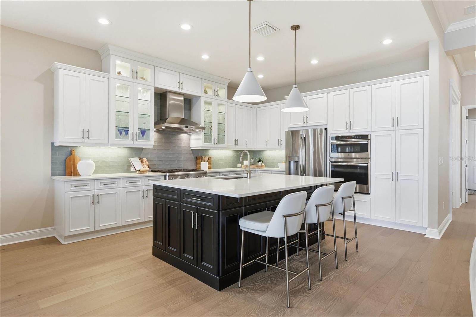 15909 CASTLE PARK TER