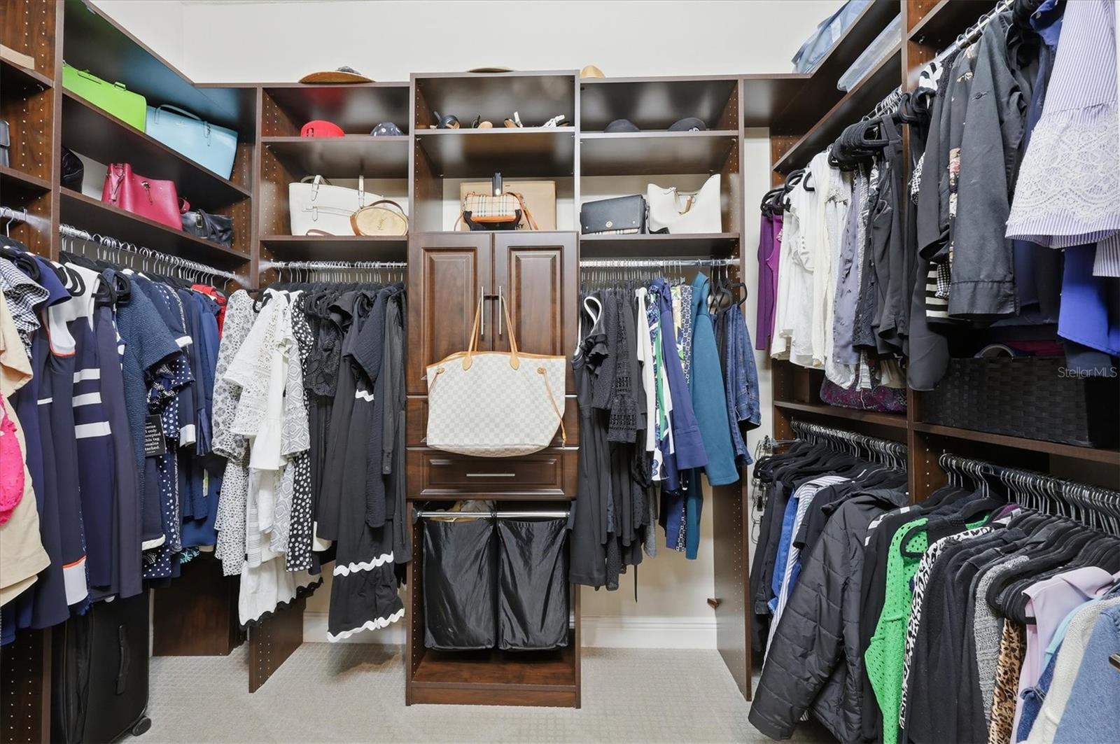 15909 CASTLE PARK TER