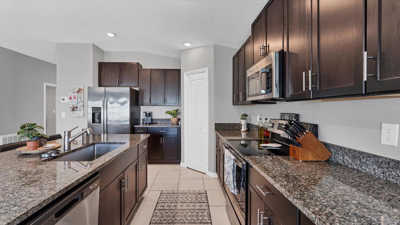 15423 MILLER CREEK DR