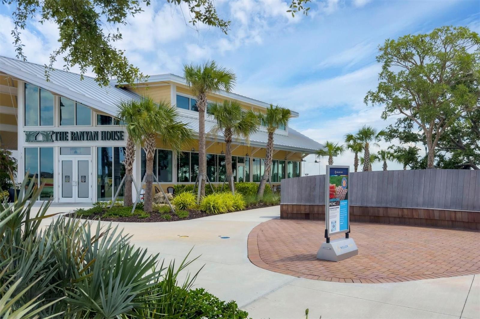 12470 WELLEN GOLF ST #103