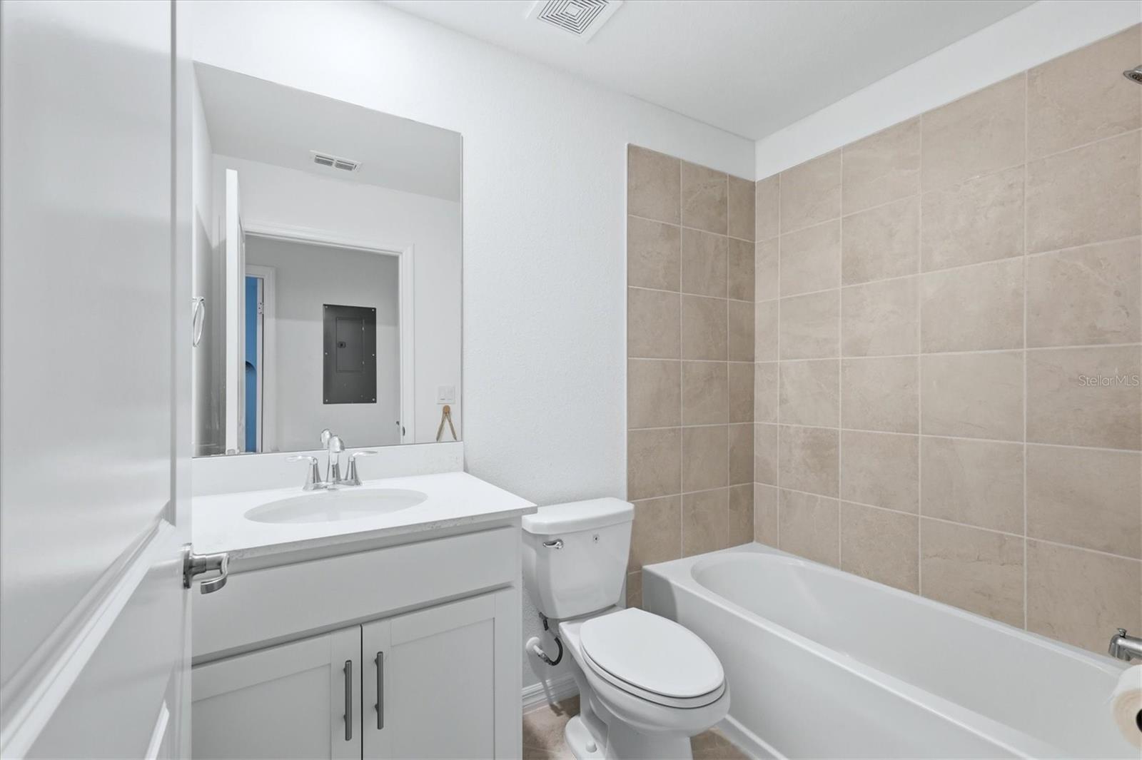 12470 WELLEN GOLF ST #103