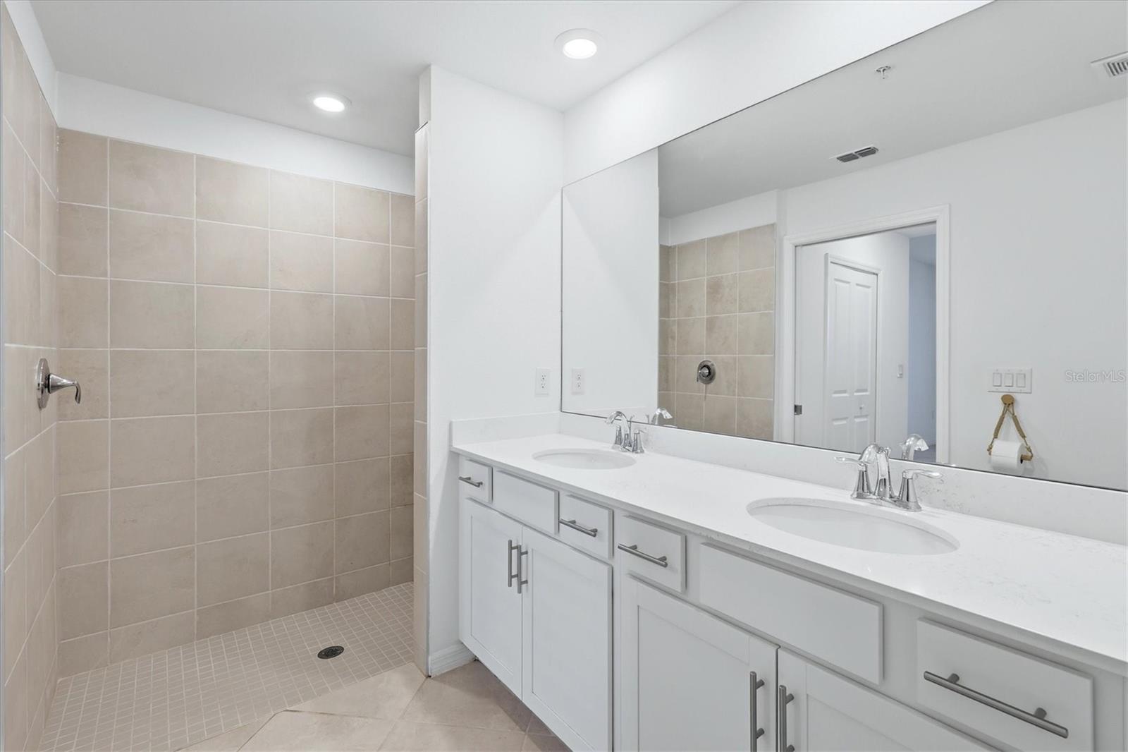 12470 WELLEN GOLF ST #103